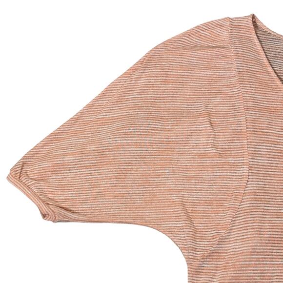 Daytrip Striped Dolman Sleeve Top Womens M Pink V-Neck Slouchy Casual Minimalist - Picture 4 of 6